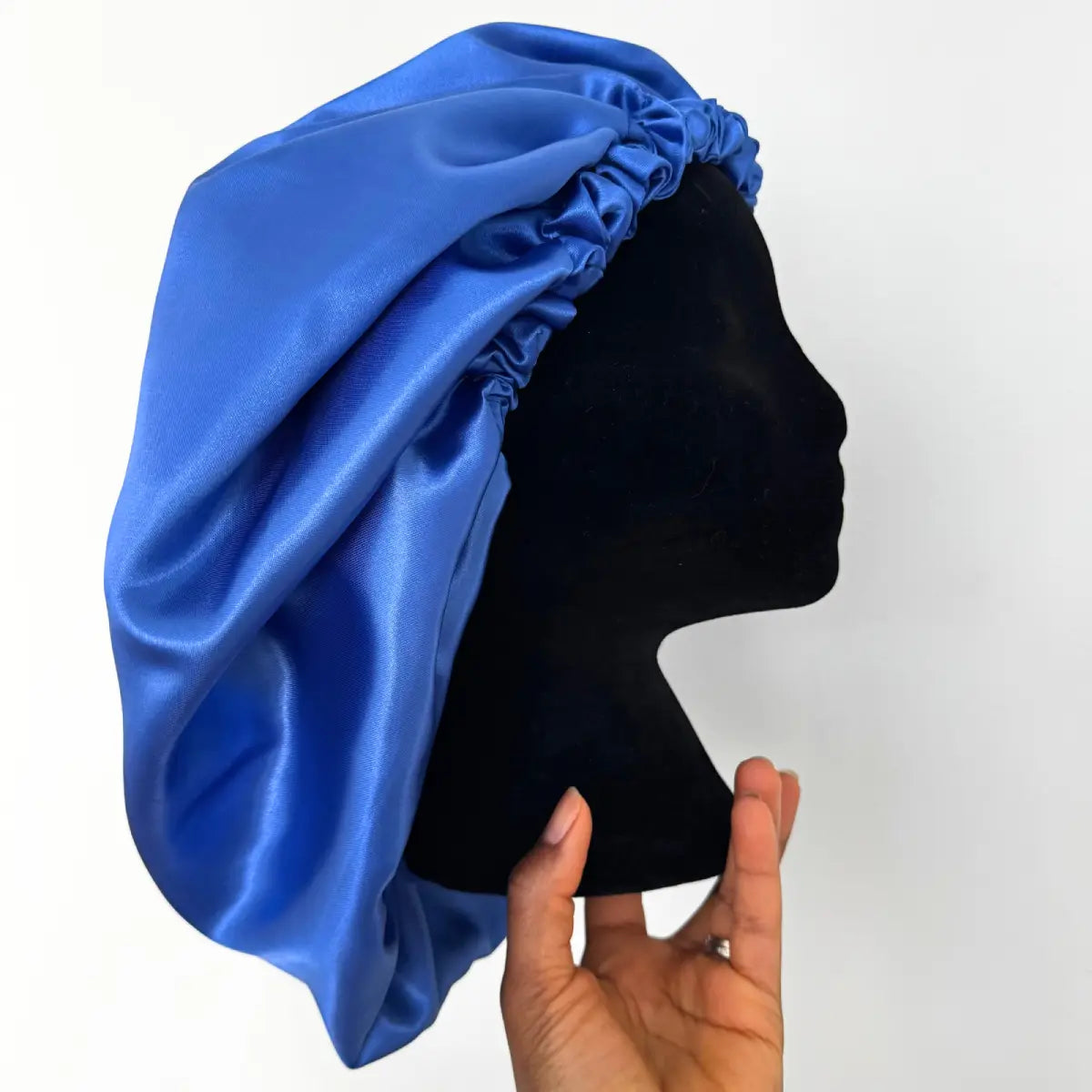 Bonnet en satin "Tout bleu" - Taille XL
